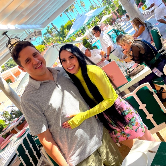 Meet your Posher, Zoe - Picture 1 of 1